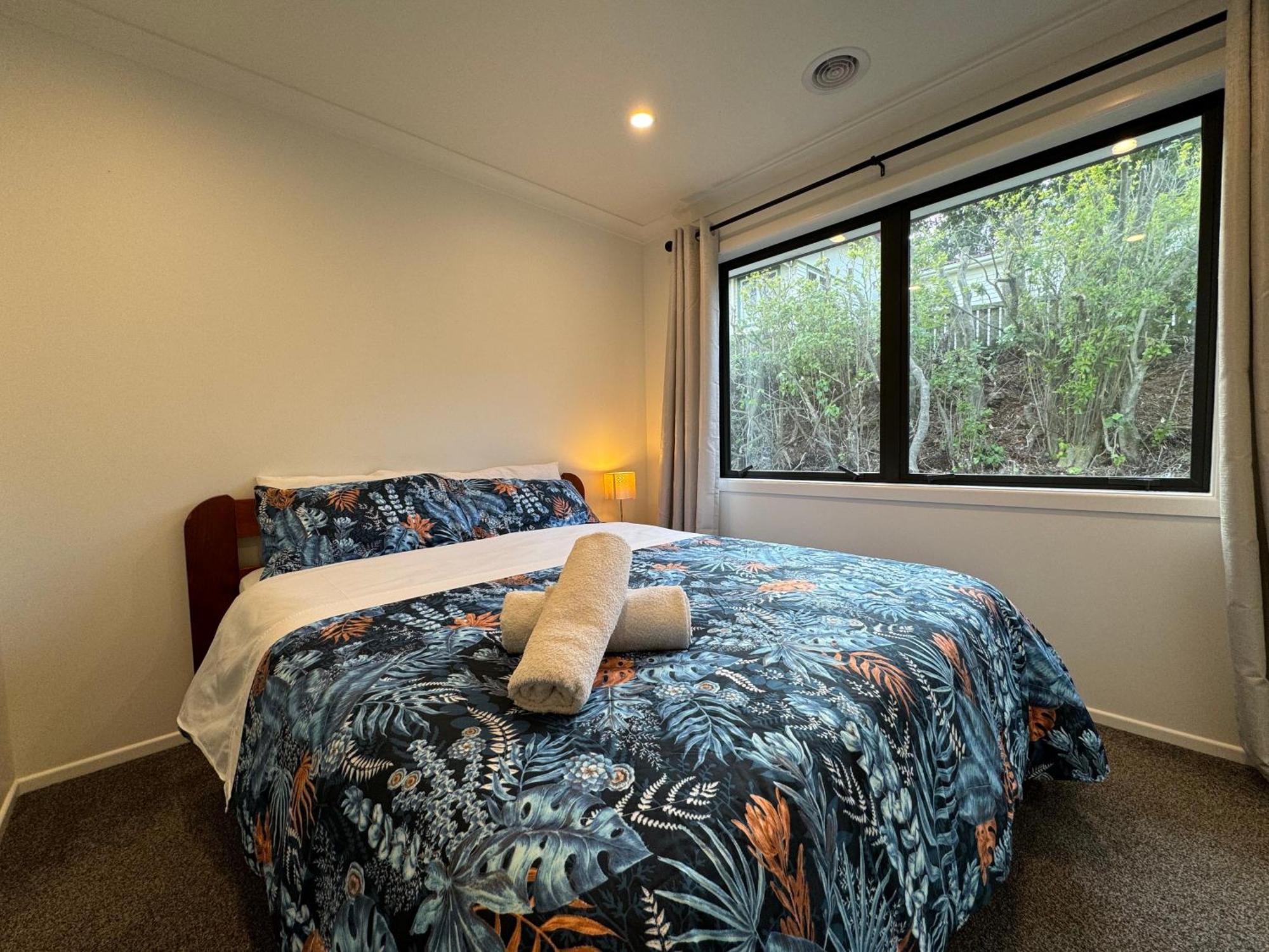 No Party Allowed, Entire Brand New 3 Bedroom Townhouse, Free Unlimited Fibre Wifi And Free Parking Wellington Exterior photo